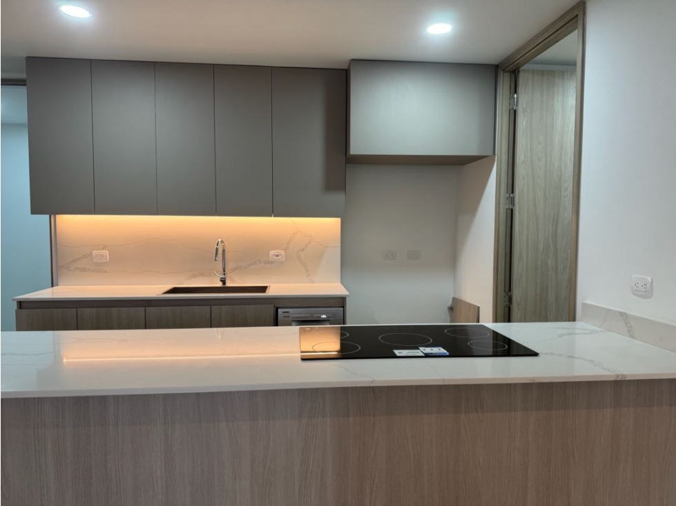 Arriendo apartamento sector Sajonia _ Rionegro para estrenar. — foto 2