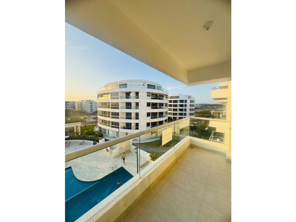 ARRIENDO APARTAMENTO EN SERENA DEL MAR - 2