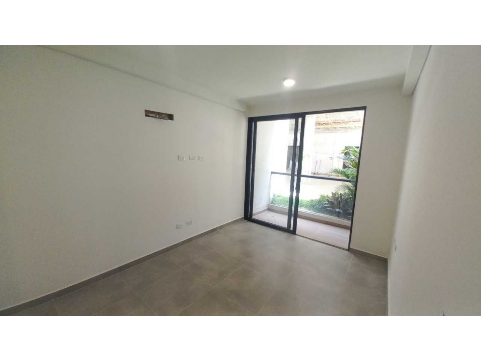 ARRIENDO APARTAMENTO SIN AMOBLAR CERCA A PLAYA POZOS COLORADOS — foto 4