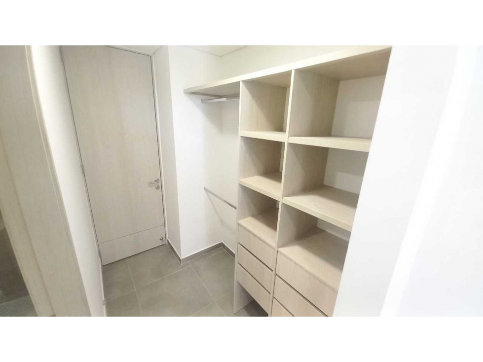 ARRIENDO APARTAMENTO SIN AMOBLAR CERCA A PLAYA POZOS COLORADOS — foto 6