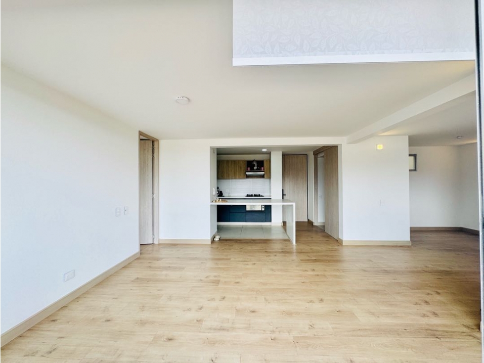 Arriendo apartamento tercer piso con club House en lasHuertas de Cajic — foto 5