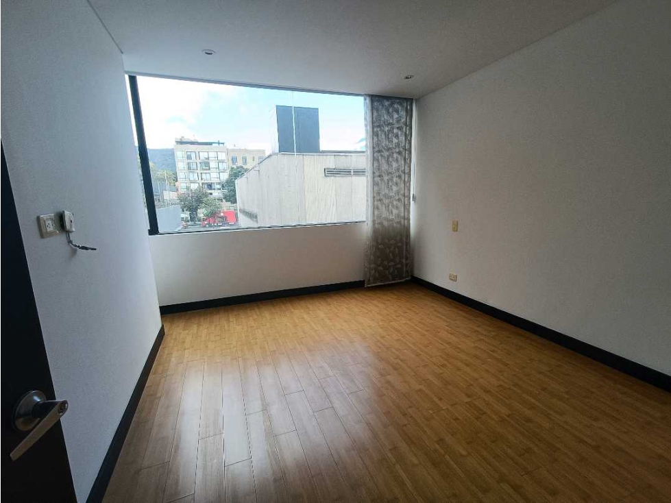 Arriendo Apartamento Santa Barbara Una Alcoba — foto 2
