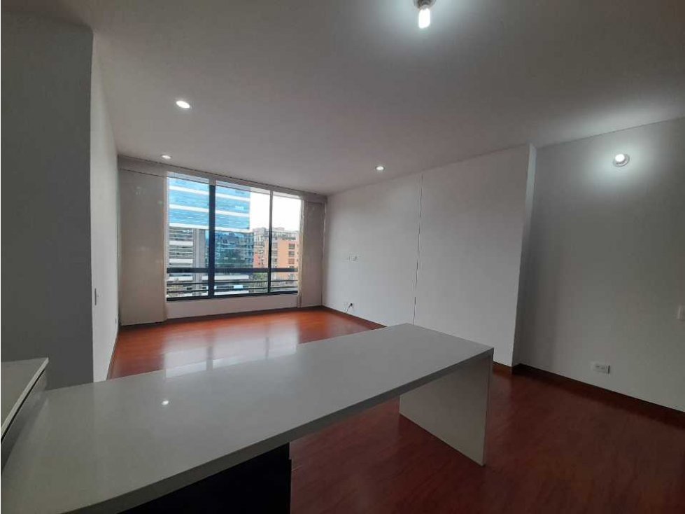 ARRIENDO APARTAMENTO VIRREY MODERNO — foto 3