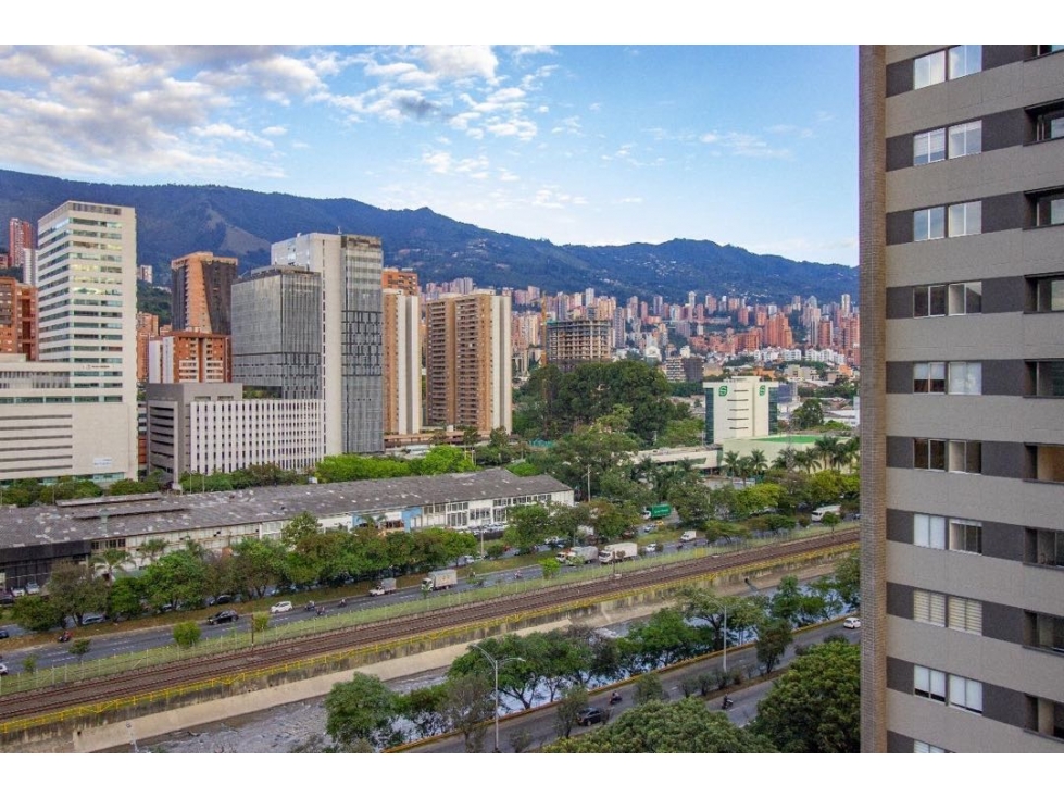 ARRIENDO APARTASTUDIO URBANITY SIN AMOBLAR