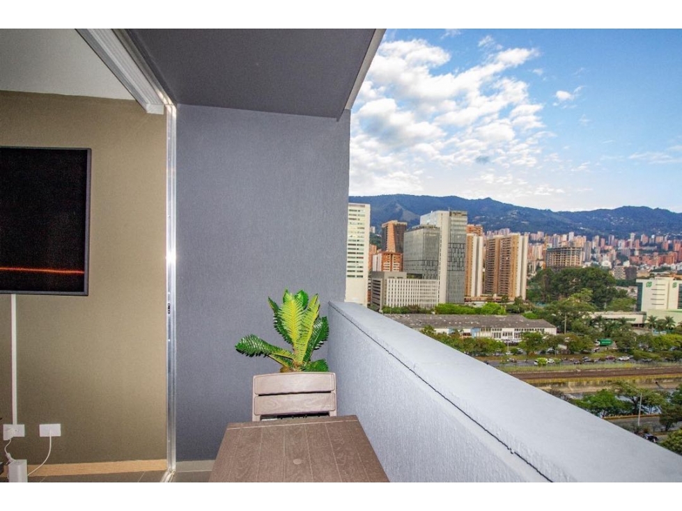 ARRIENDO APARTASTUDIO URBANITY SIN AMOBLAR — foto 2