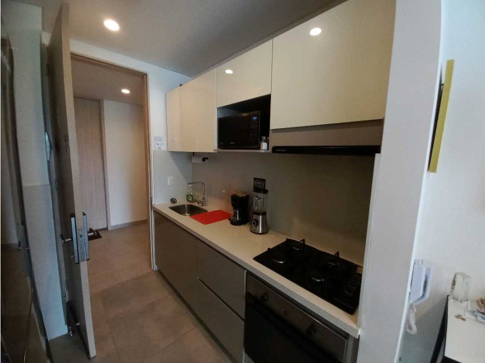 VENTA/ARRIENDO APARTASUITE AMOBLADO RENTA EN SECTOR PLAYA SALGUERO0 — foto 3