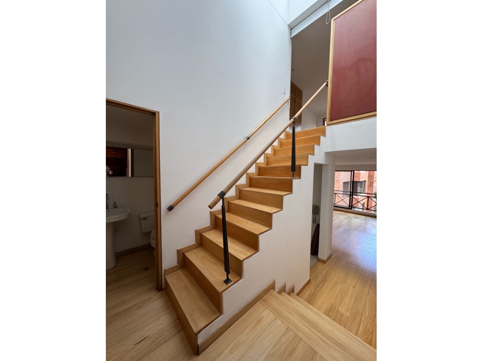 Arriendo apto duplex de una alcoba en la Cabrera