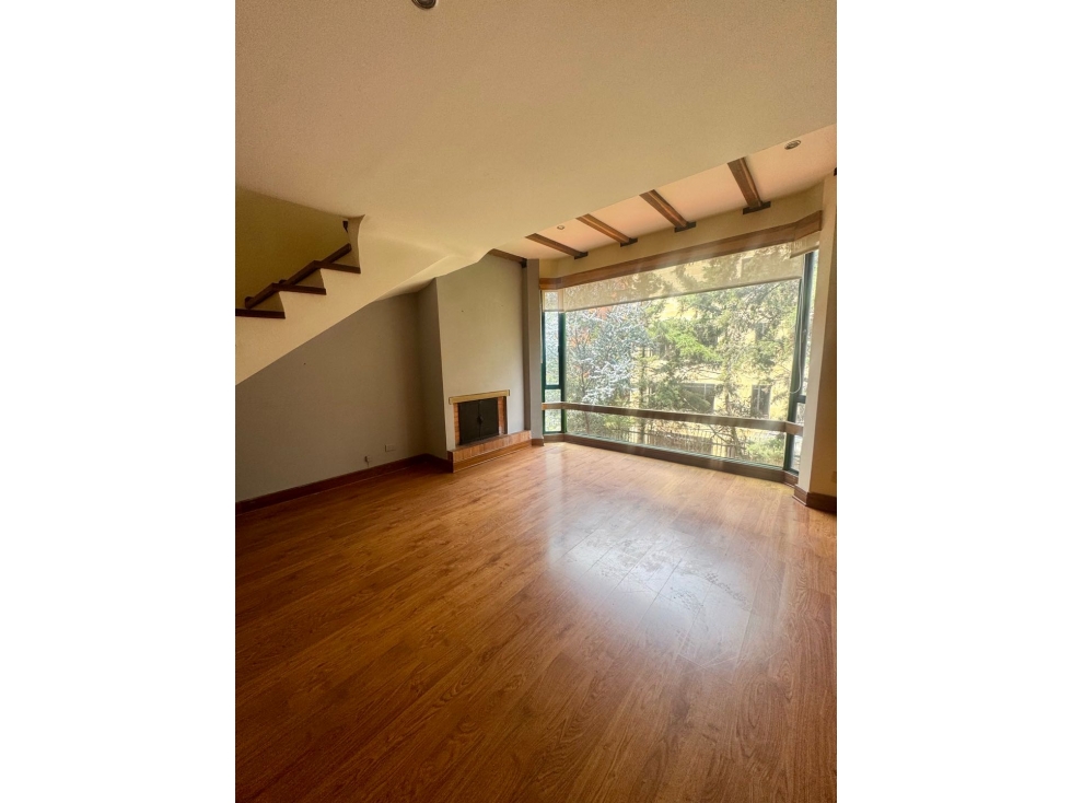 Arriendo apto duplex en el Chico — foto 2