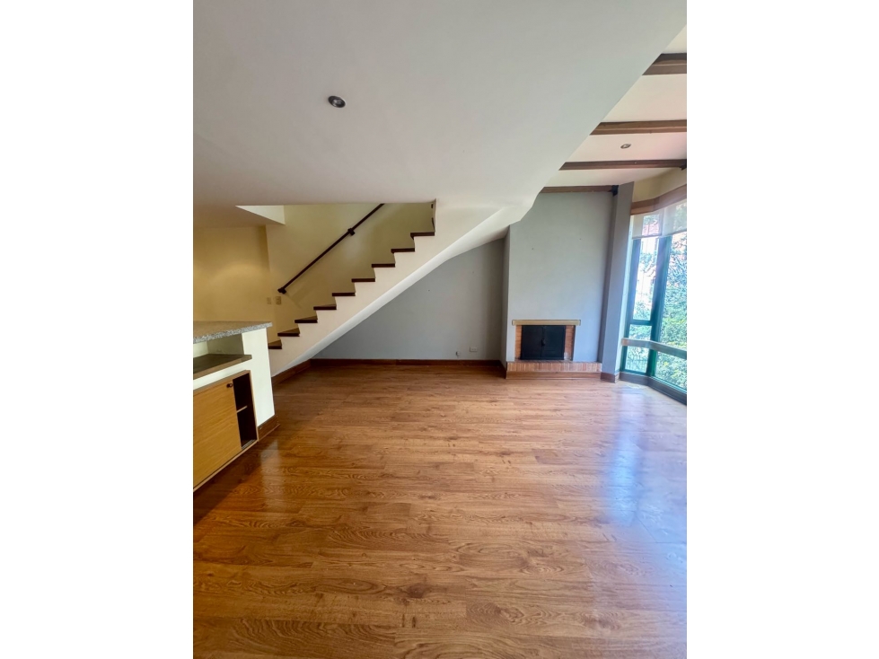Arriendo apto duplex en el Chico — foto 6