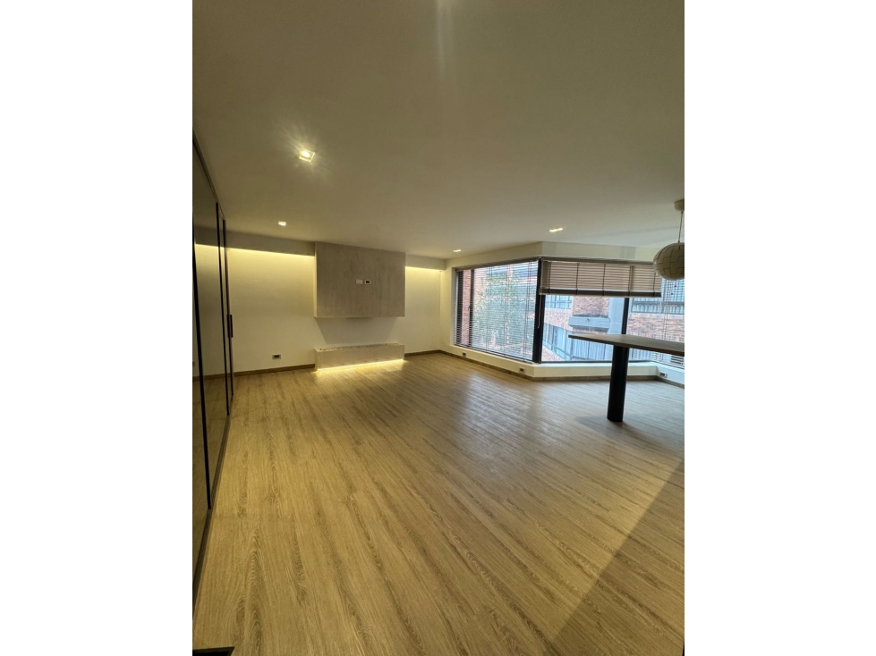 Arriendo apto duplex en la Cabrera con opción amoblado — foto 3