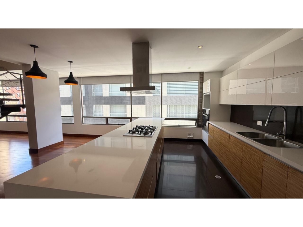 Arriendo apto en Chico norte III 176 m2 club house — foto 5