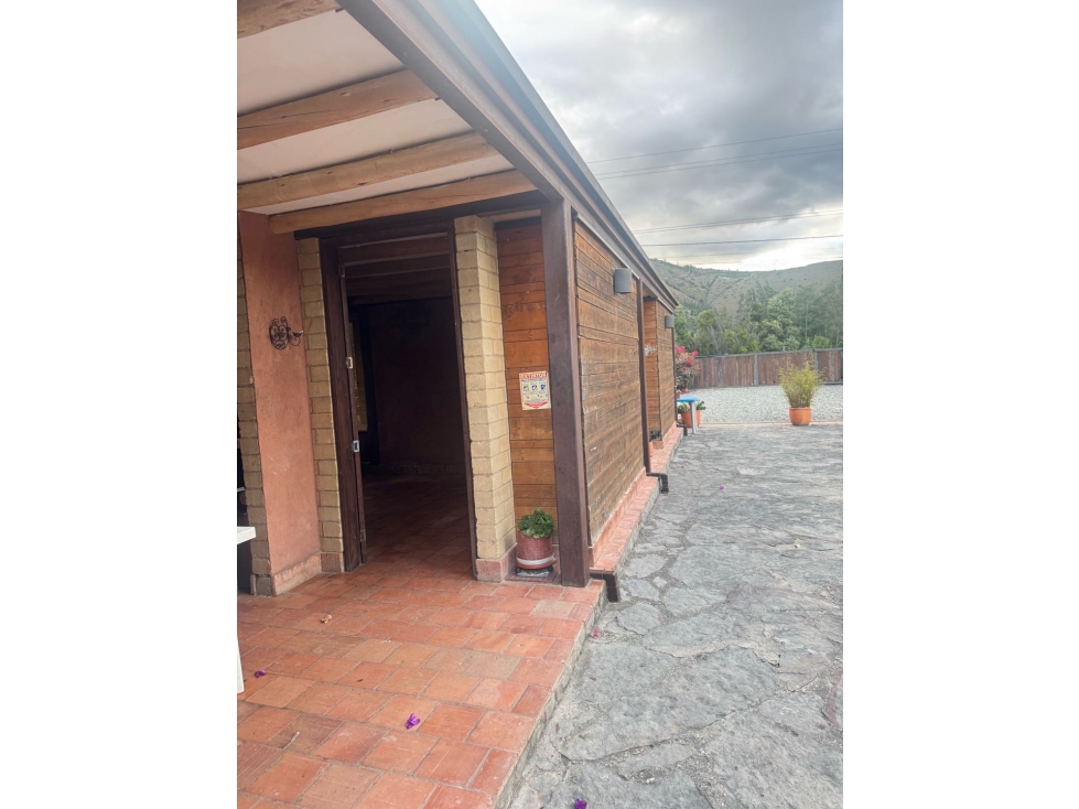 ARRIENDO APTO EN IZA BOYACÁ con servicios. - 2