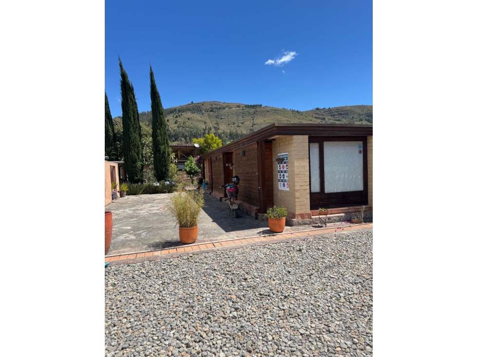 ARRIENDO APTO EN IZA BOYACÁ con servicios. - 1
