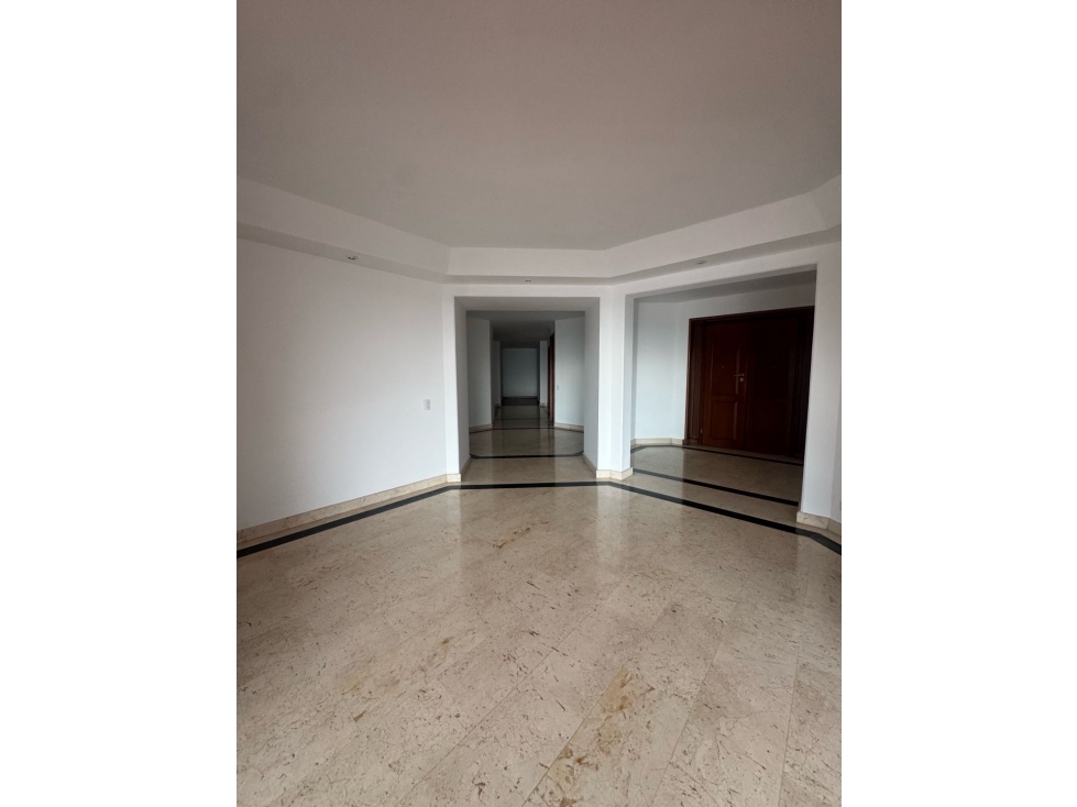Arriendo apto exclusivo Santa Bárbara Alta 4 alcobas con baño terraza — foto 5