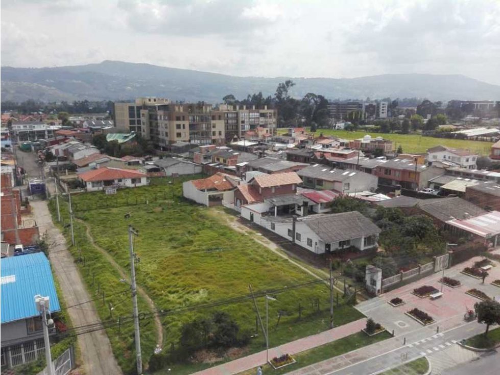 VENDO HERMOSO APTO CENTRO DE CAJICA MID TOWN — foto 4