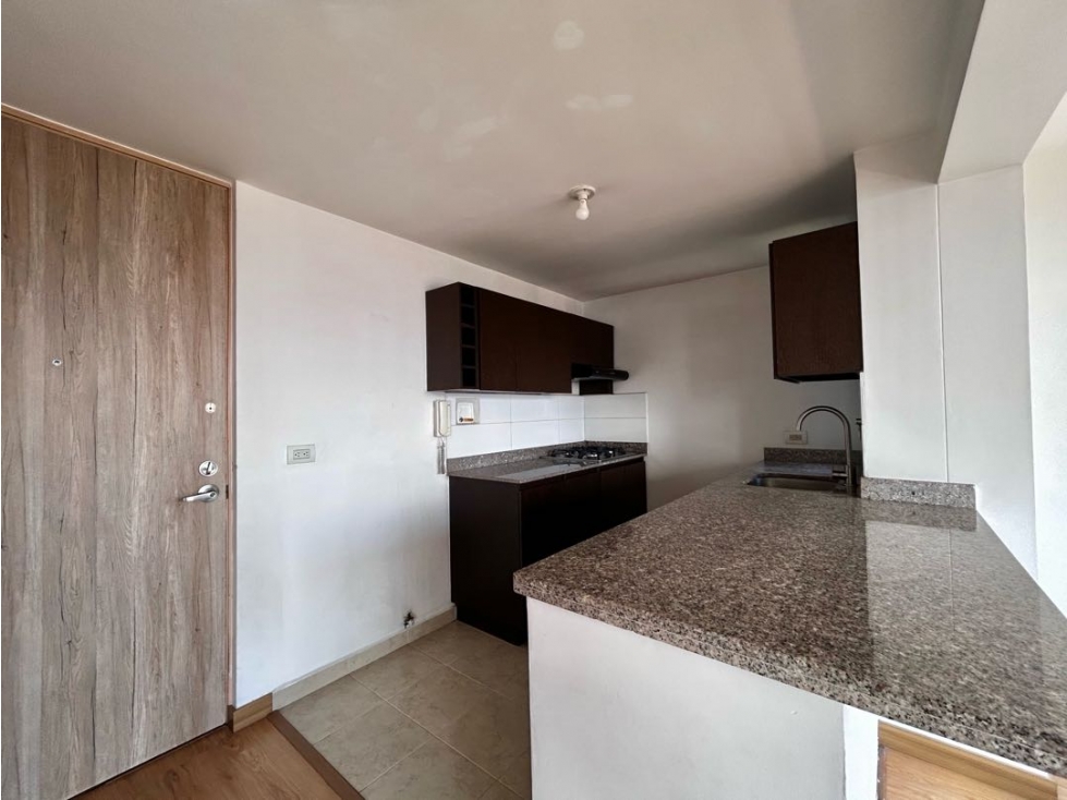 Arriendo AVIVA 2 alcobas, estudio, parqueadero, cuarto útil - 5