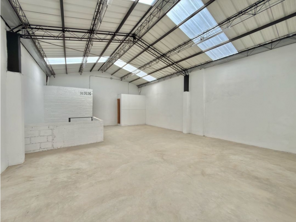ARRIENDO BODEGA EN EL CHAGUALO, MEDELLÍN, ANTIOQUIA — foto 3