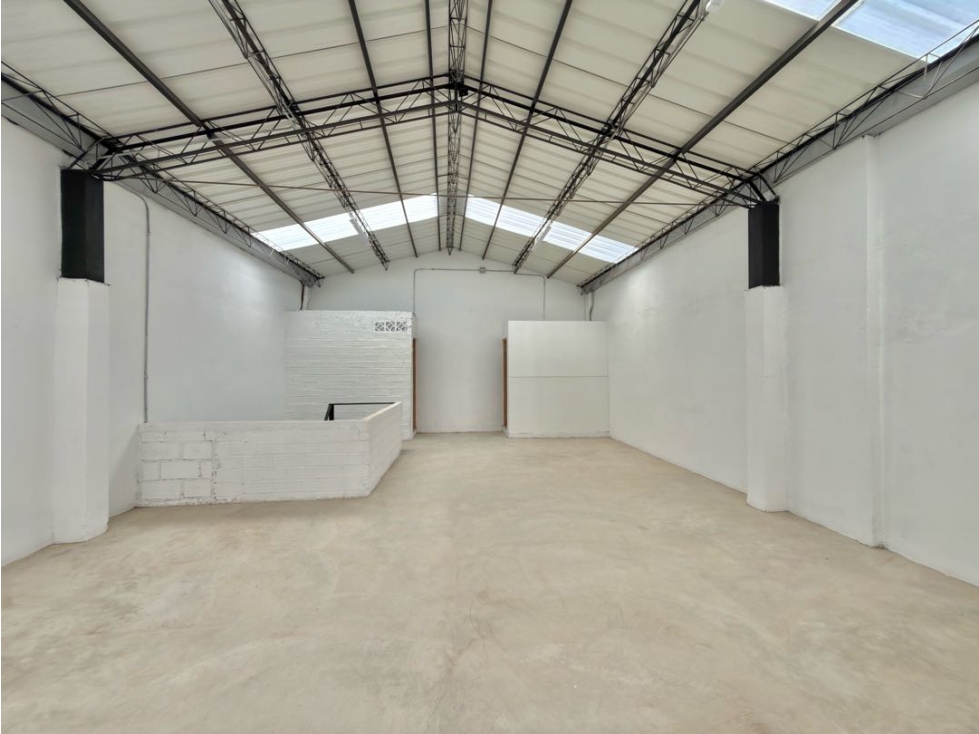 ARRIENDO BODEGA EN EL CHAGUALO, MEDELLÍN, ANTIOQUIA — foto 4
