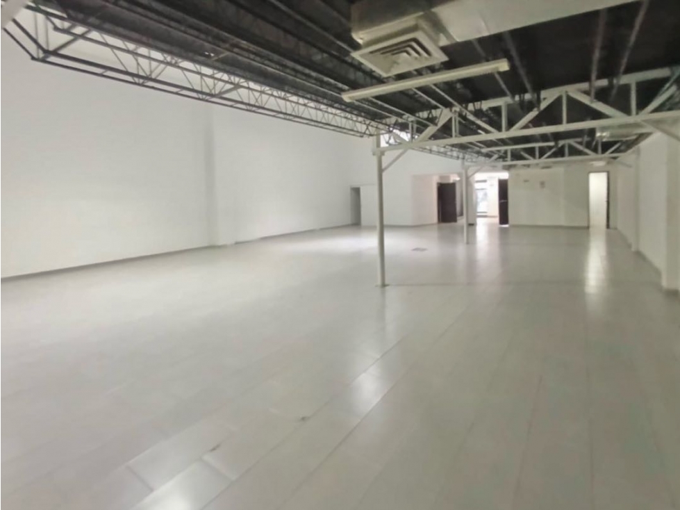 ARRIENDO BODEGA EN LA AGUACATALA, ANTIOQUIA — foto 4