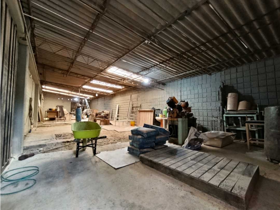 ARRIENDO BODEGA EN LA ESTRELLA, LA TABLAZA - 5
