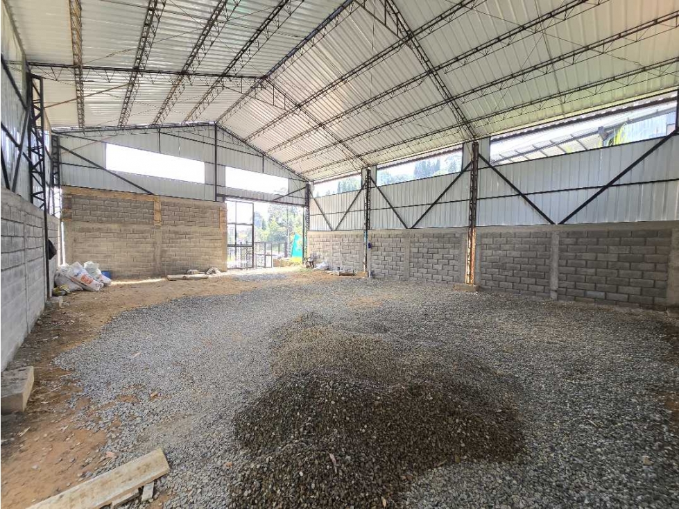 ARRIENDO BODEGA EN SAN CRISTOBAL - 5
