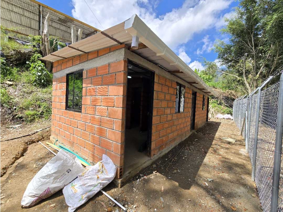 ARRIENDO BODEGA EN SAN CRISTOBAL - 6