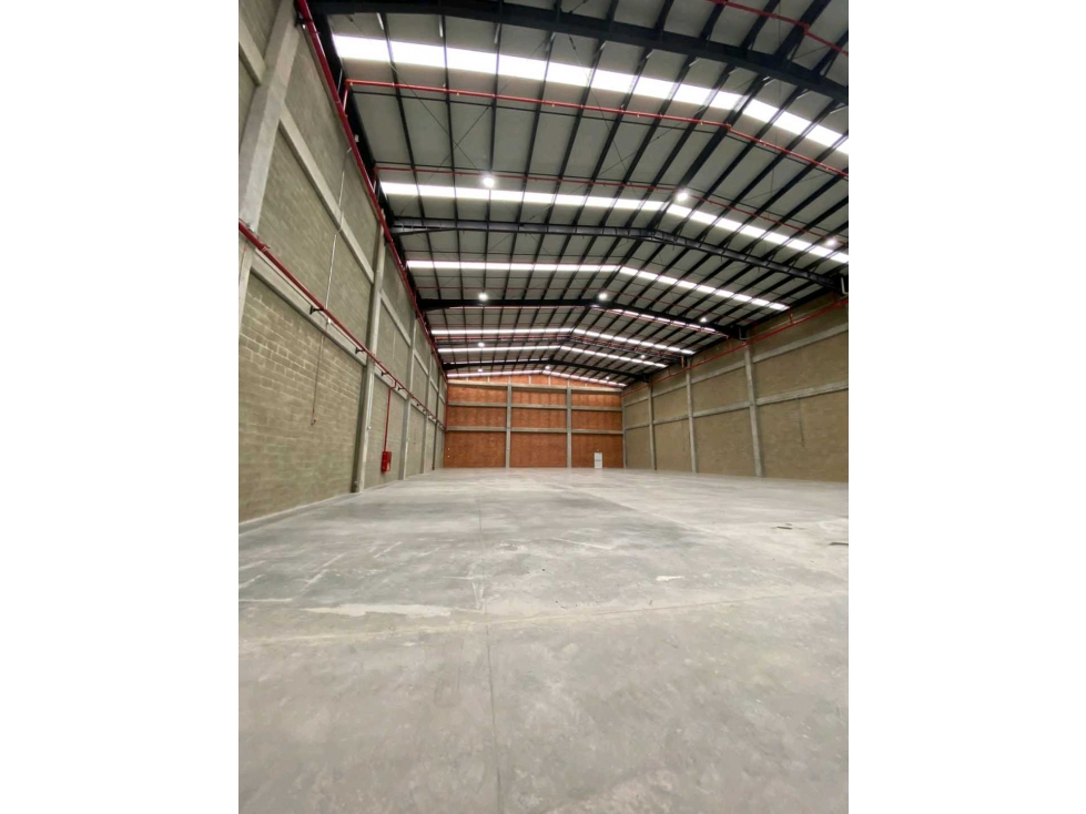 ARRIENDO BODEGA EN RIONEGRO, ZONA FRANCA - 3