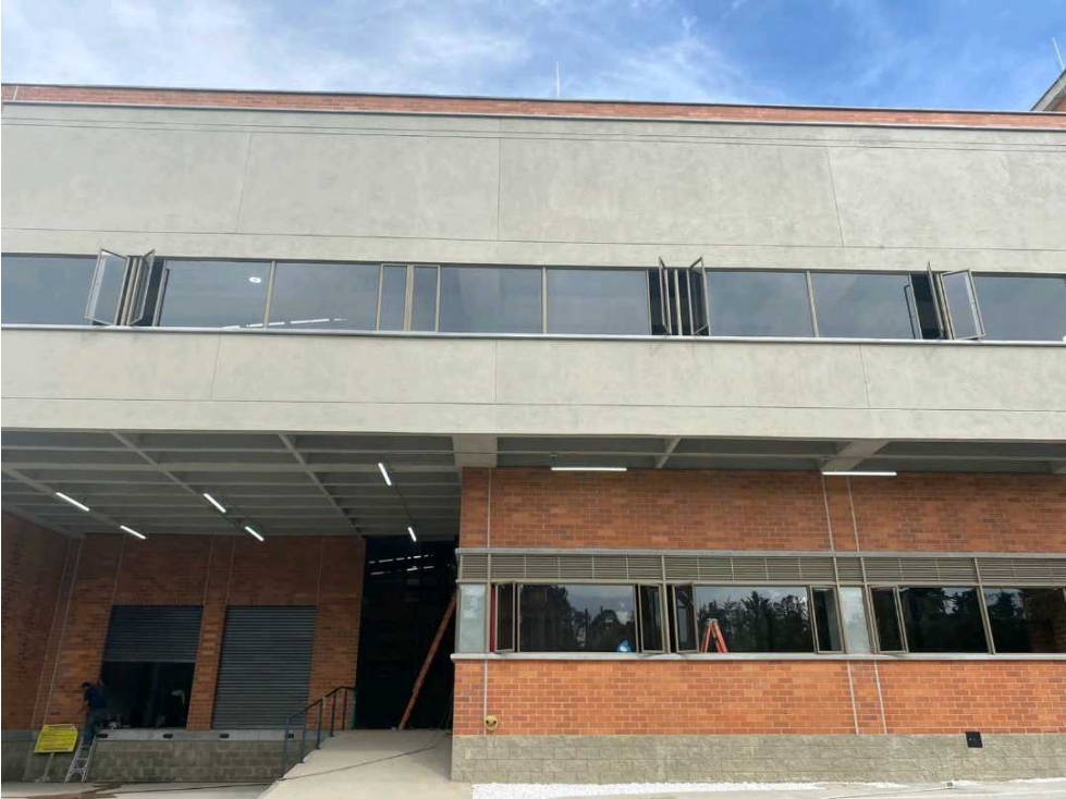 ARRIENDO BODEGA EN RIONEGRO, ZONA FRANCA - 5