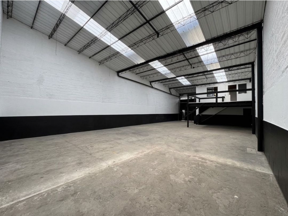 Arriendo Bodega Itagui - 4