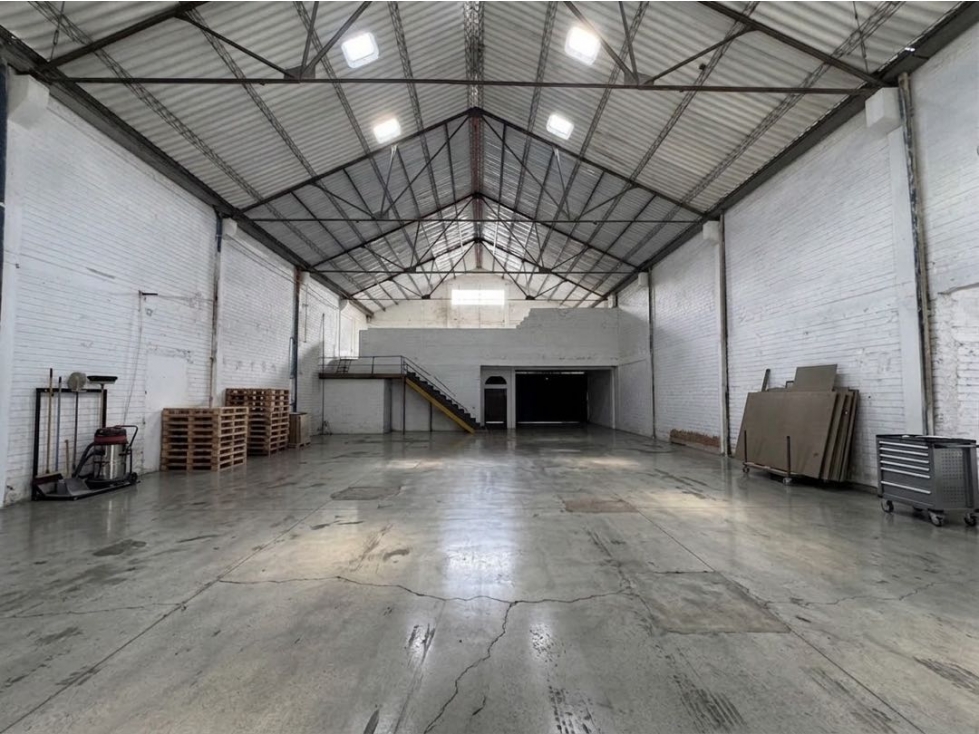 Arriendo Bodega Medellín — foto 6