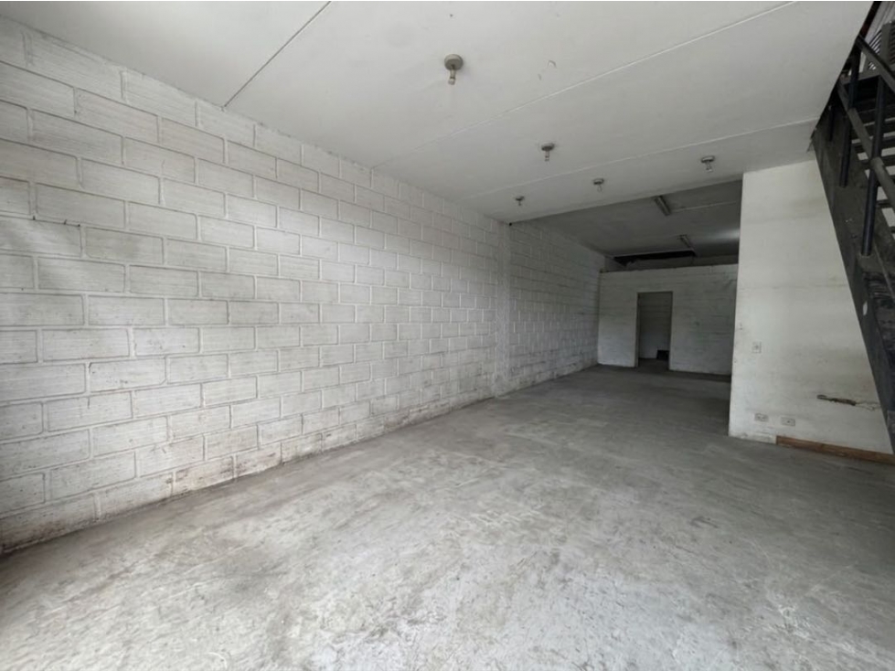 Arriendo bodega Medellín - 1