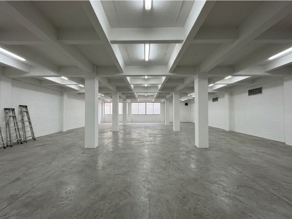 Arriendo Bodega Medellín, La Aguacatala — foto 3