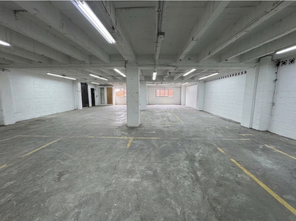 Arriendo Bodega Medellín, La Aguacatala — foto 5