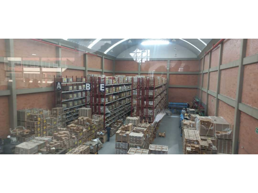 ARRIENDO BODEGA PARQUE INDUSTRIAL - 2