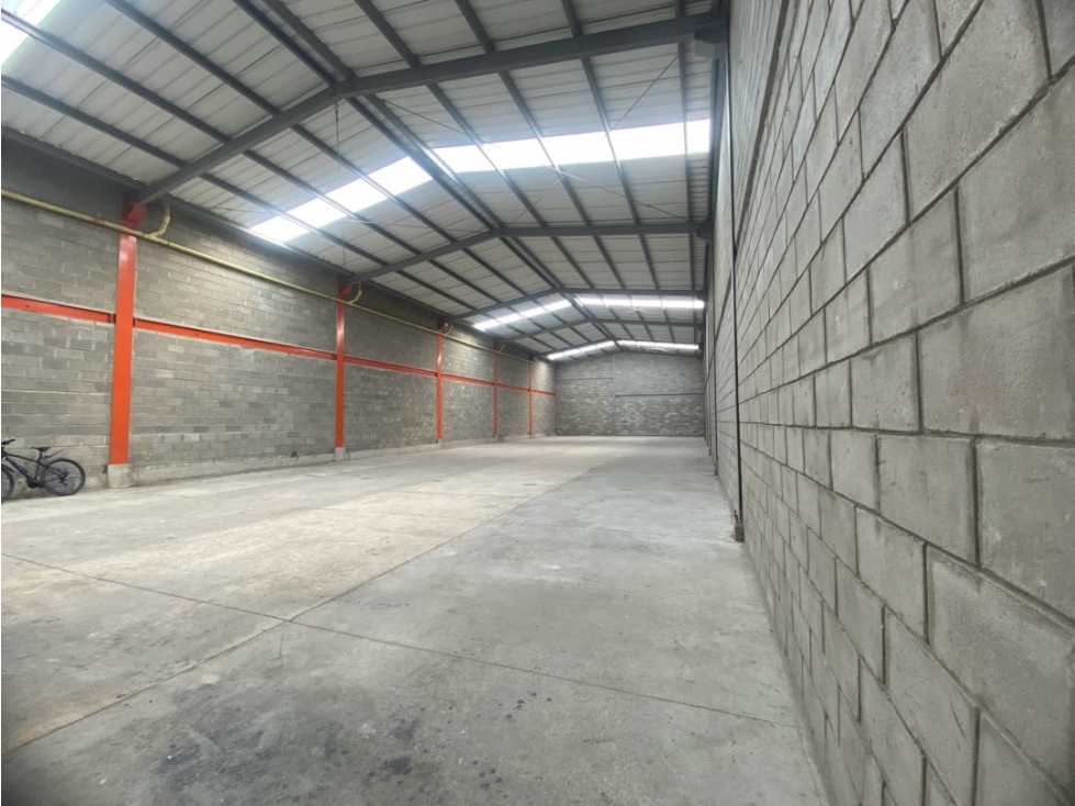 ALQUILER DE BODEGA EN LA CORDIALIDAD - BARRANQUILLA - 2