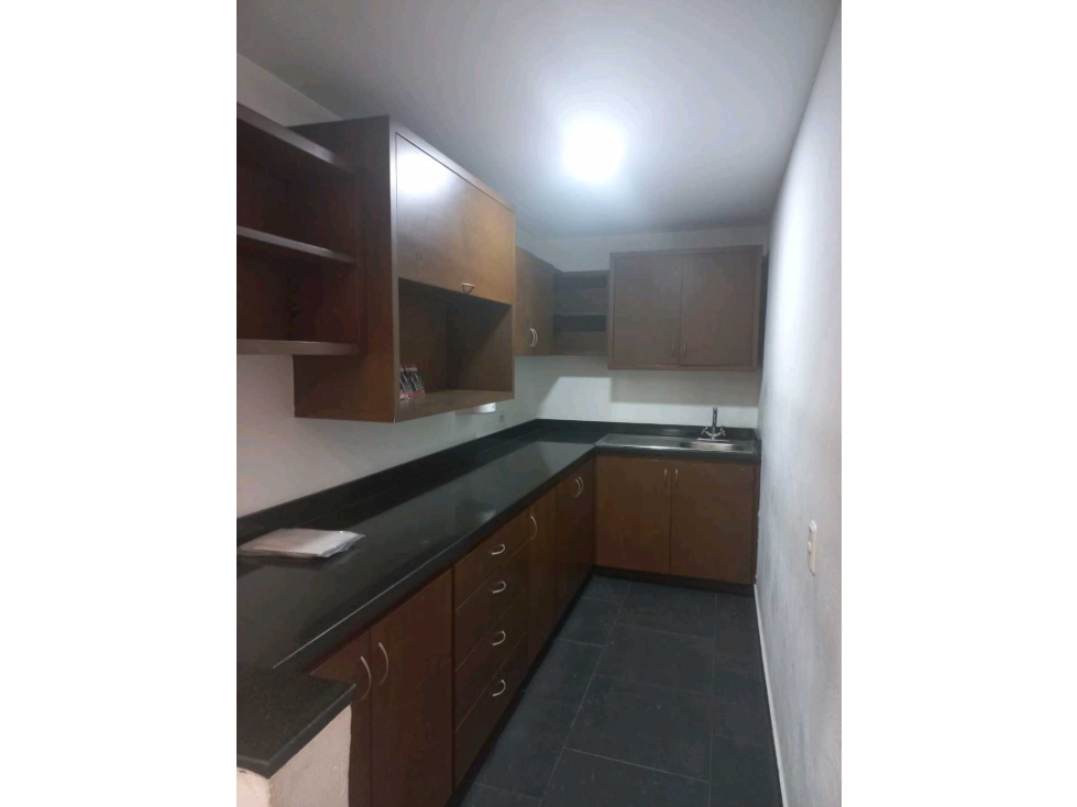 Arriendo Bodega Siberia. - 2