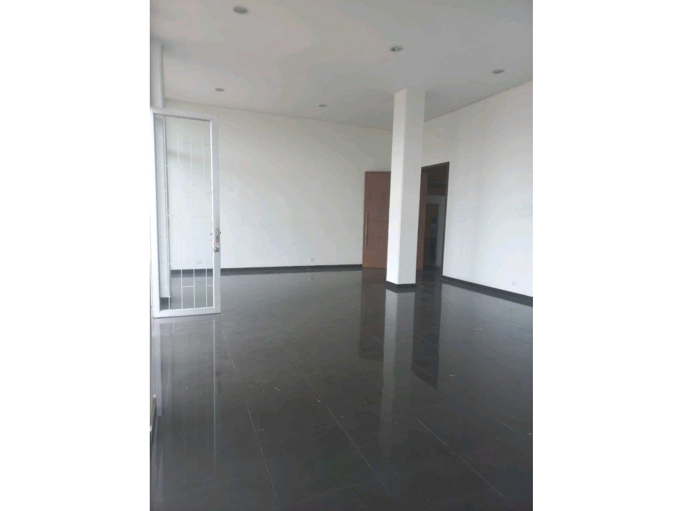 Arriendo Bodega Siberia. - 5