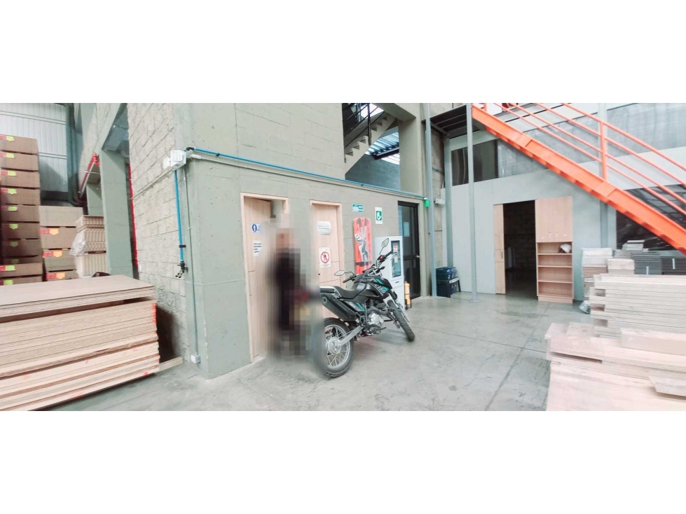 ARRIENDO BODEGA SIBERIA CALLE 80 - 6
