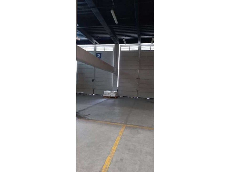 ARRIENDO BODEGA SIBERIA SIN.PEAJE. FUNZA - 3
