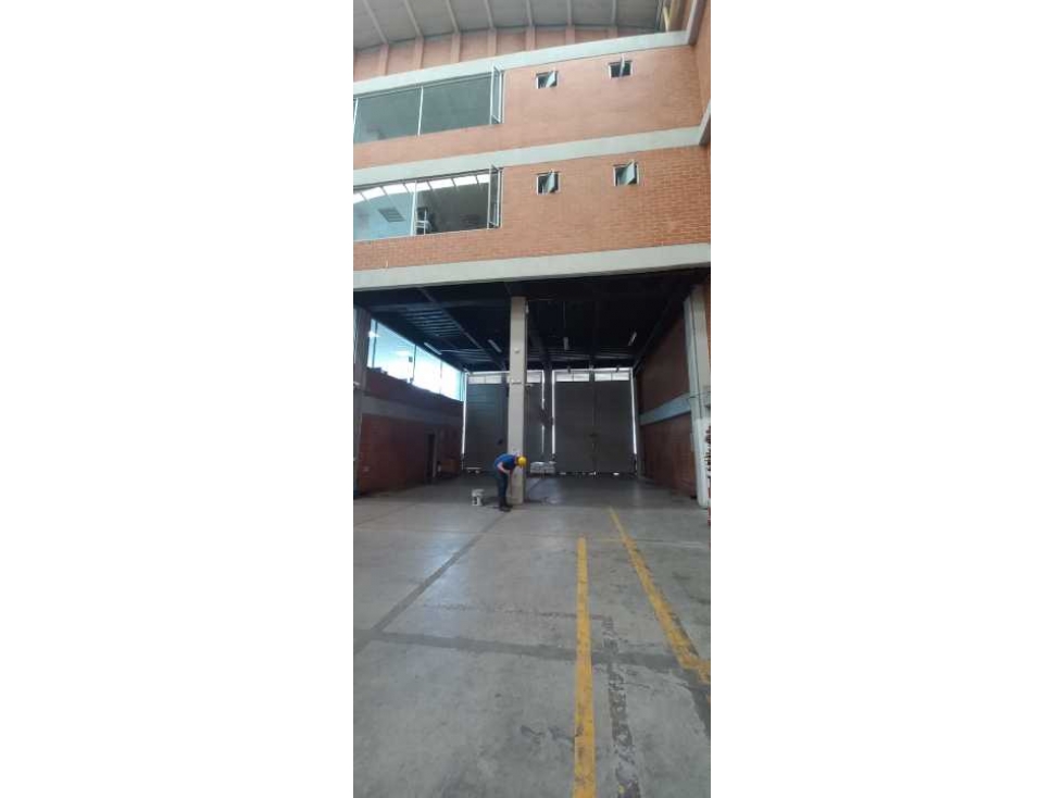 ARRIENDO BODEGA SIBERIA SIN.PEAJE. FUNZA - 6