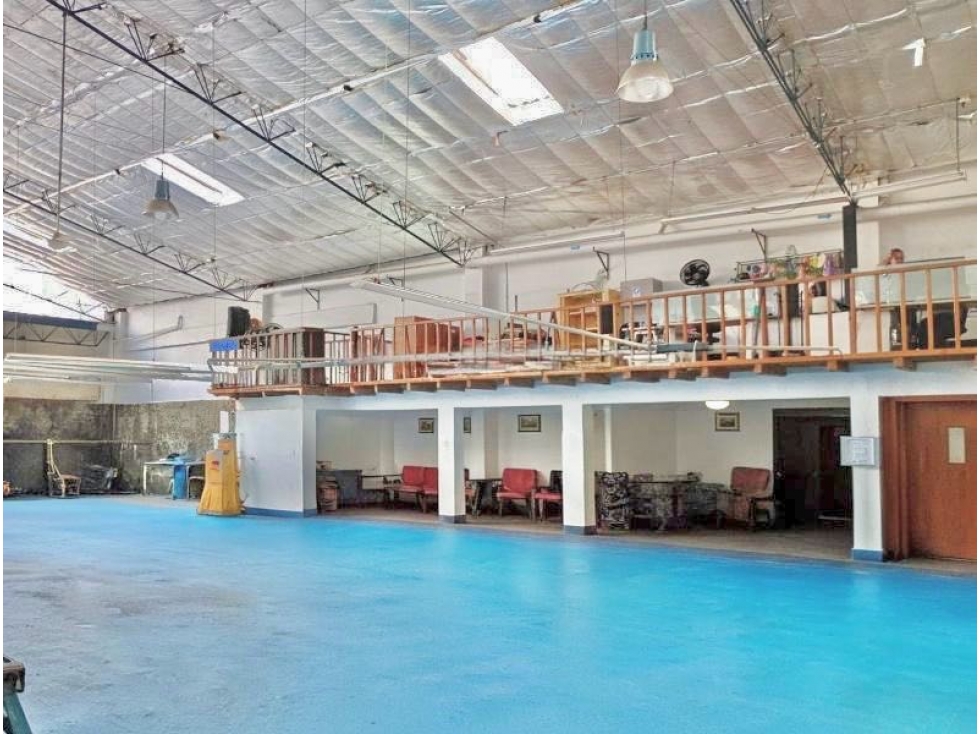 ARRIENDO BODEGA ZONA INDUSTRIAL DE BELÉN — foto 2