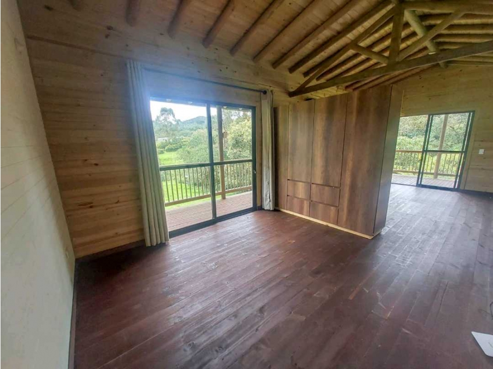 ARRIENDO CABAÑA TIPO LOFT EN SANTAELENA, NO PEAJE (INCLUYE SERVICIOS)