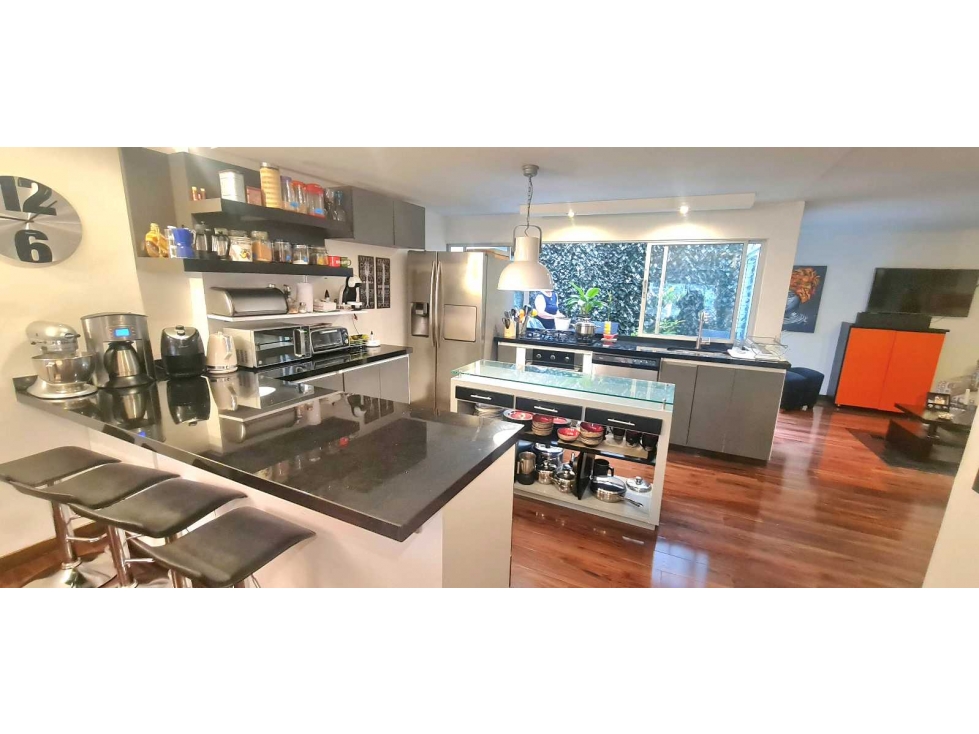 Vendo Cabrera por el Liceo Francés REMODELADO 3 alcobas con baño — foto 4