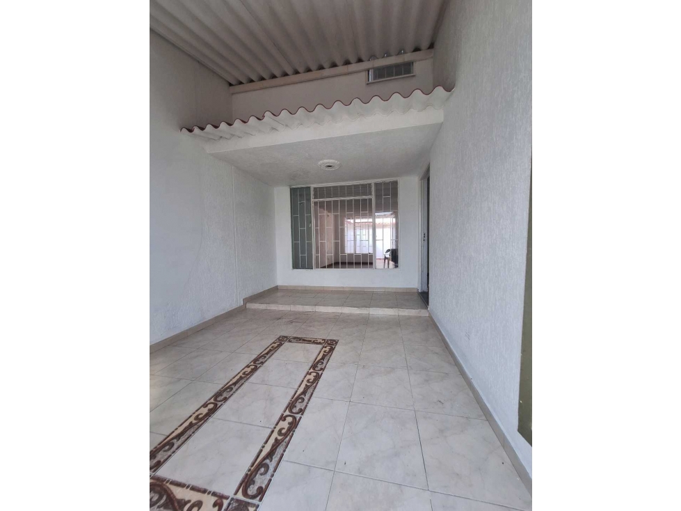 Arriendo y vendo casa ,2 pisos con garaje Barrio Jordan Villavicencio — foto 2