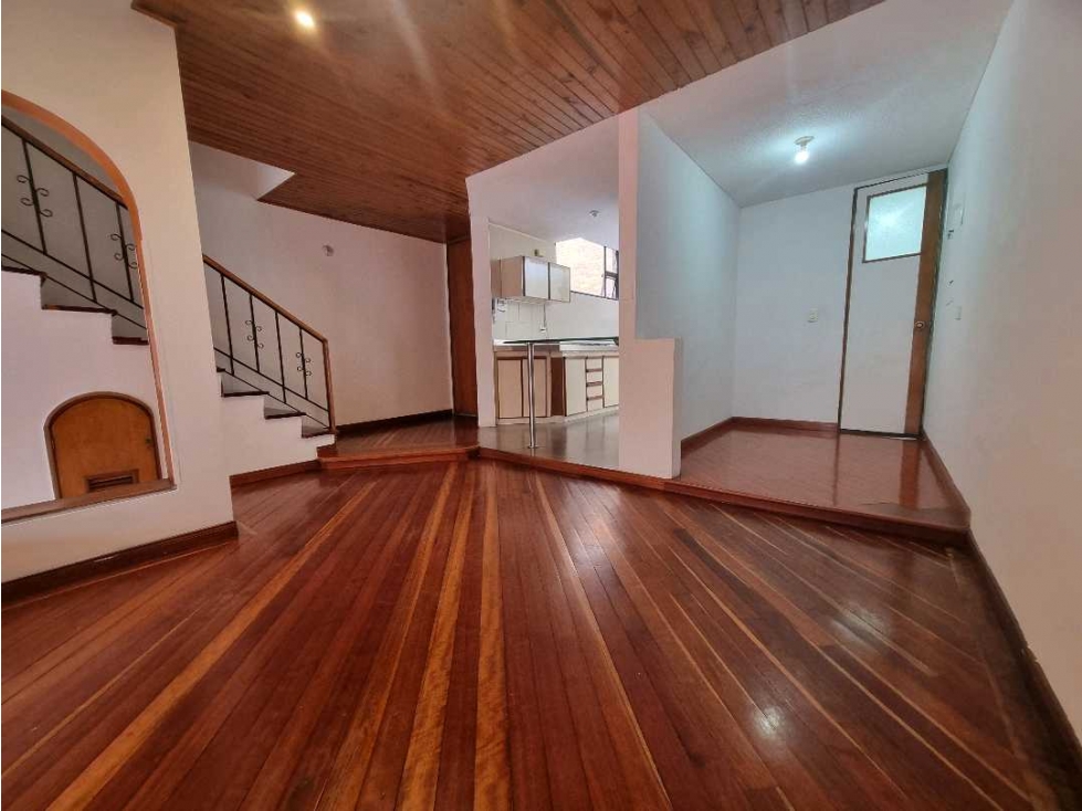 VENDO CASA CONJUNTO CERRADO 3 HABITACIONES CHICO NAVARRA BOGOTA — foto 6
