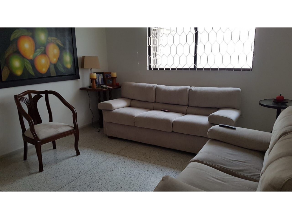Arriendo casa amoblada 550 mt2. Construidos 4hab — foto 3