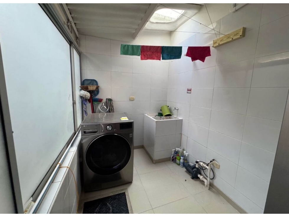 Arriendo casa amoblada en conjunto cerrado Villavicencio — foto 5