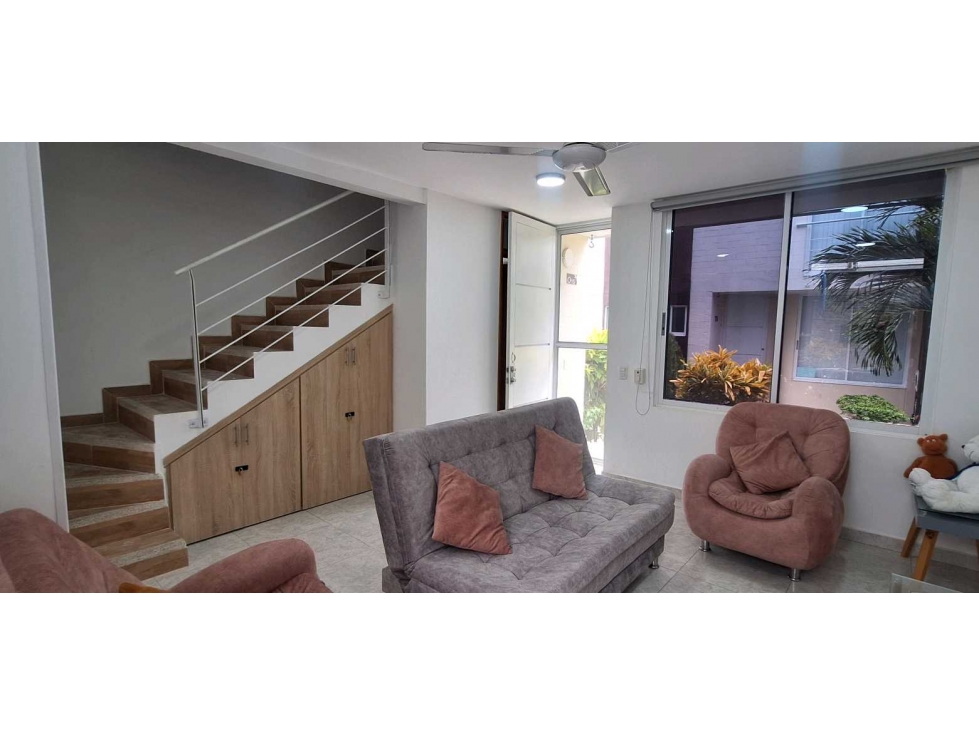 VENTA CASA AMOBLADA EN CONJUNTO CON PISCINA RICAURTE. — foto 2