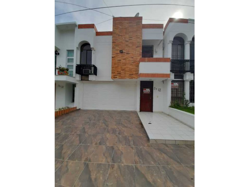 VENDO CASA BARRIO SAN CARLOS - 5