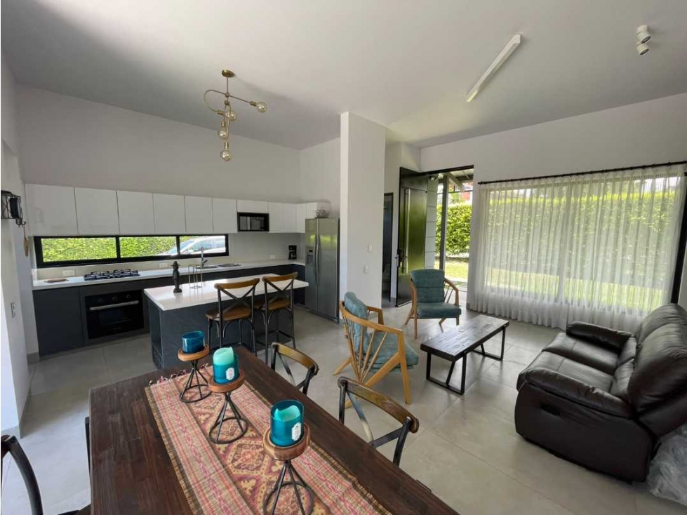 Arriendo Casa Campestre Cerritos, Pereira